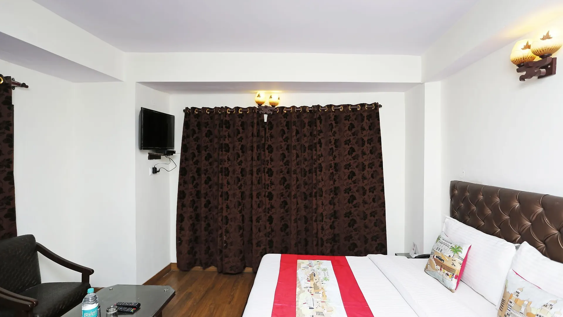 Oyo Rooms 055 Mall Rd Tourism Lift Shimla